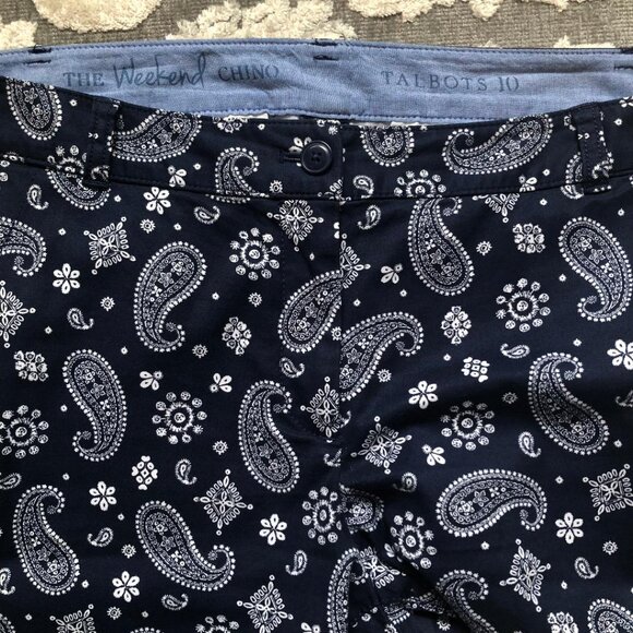 Talbots, The Weekend Chinos, Dark Blue w/White Paisley Print, Size 10 - Picture 3 of 9